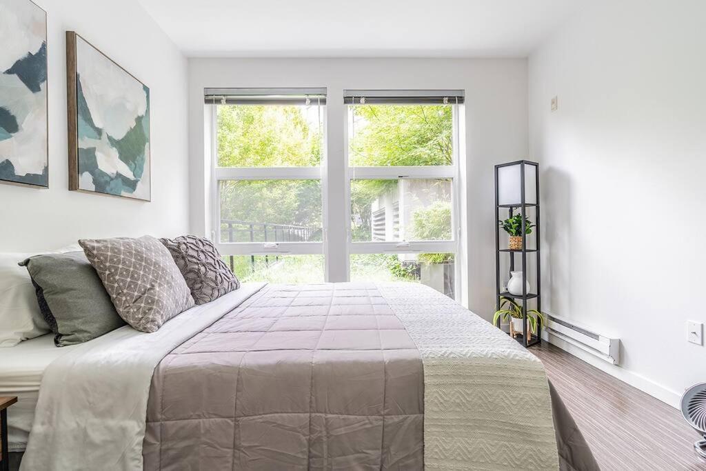 One Bedroom Luxury Apartment Seattle Eksteriør bilde